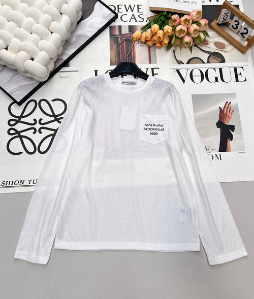 Dior Comfortable Pocket Long-sleeve T-shirt with Logo