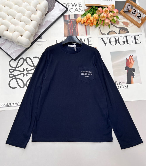 Dior Comfortable Pocket Long-sleeve T-shirt with Logo