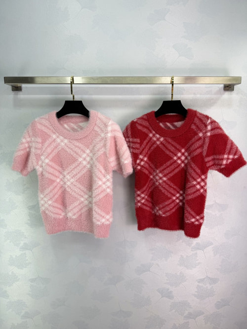 Burberry Soft Knit Short Sleeve Sweater with Checkered Pattern, Festive Appearance
