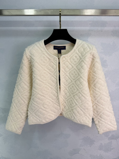 Louis Vuitton Diamond-Patterned Short Jacket with Metal Zipper for a Stylish Appeal