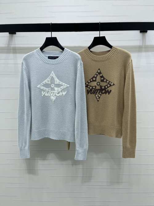 Louis Vuitton Custom Wool Blend Crew Neck Sweater with Embroidered Brand Logo, Simple and Sophisticated