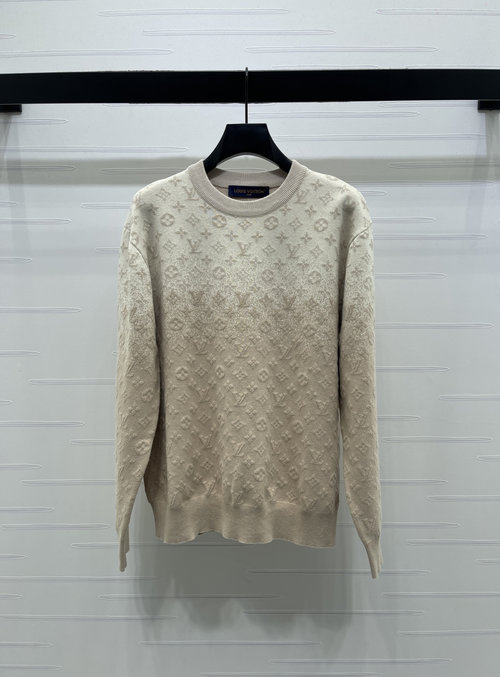 Louis Vuitton Gradient Color Round Neck Long-Sleeve Knit Sweater, Stylish and Comfortable