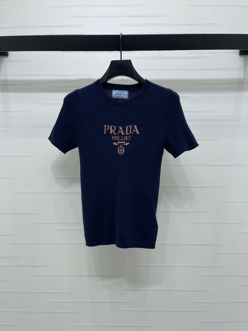 Prada Custom Wool Knit Short Sleeve with Distinctive Contrast Logo