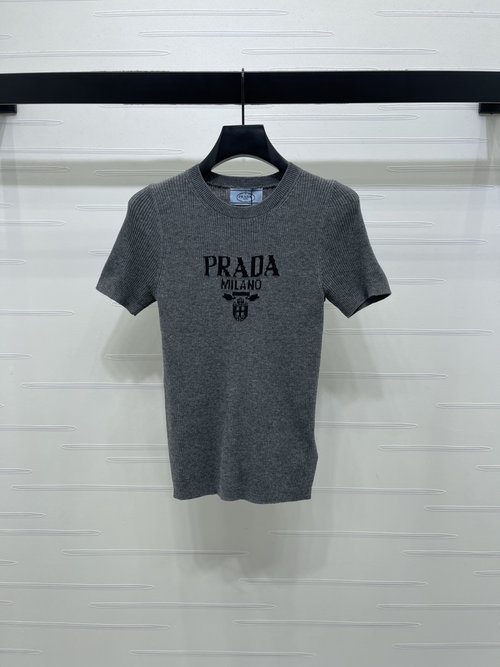 Prada Custom Wool Knit Short Sleeve with Distinctive Contrast Logo