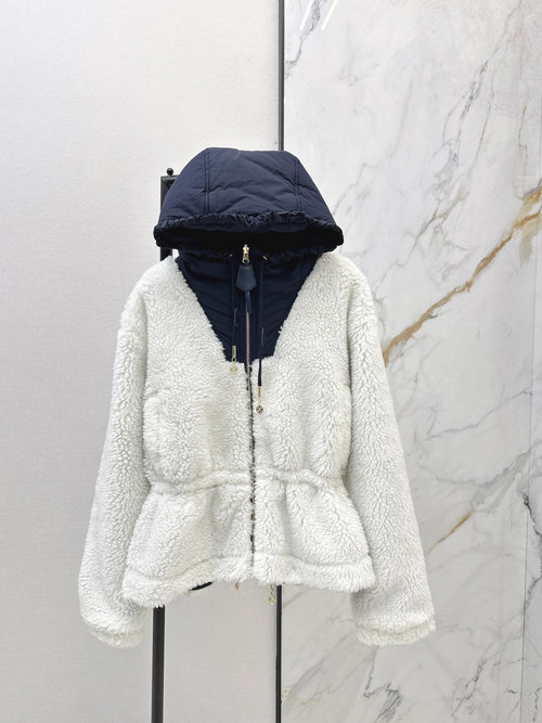 Louis Vuitton Ski Limited Edition Furry Teddy Fleece Hooded Coat