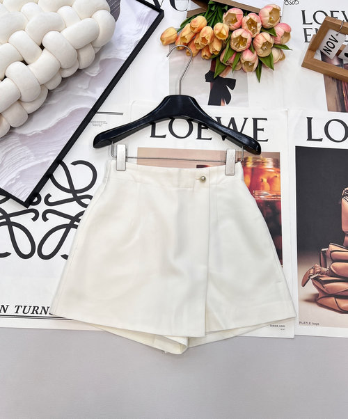 Dior Classic Customized Kilt-Skirt for Elegance