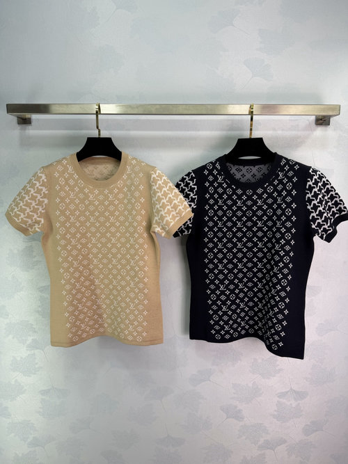 Louis Vuitton Premium Wool Logo Pattern Jacquard Round-Neck Sweater