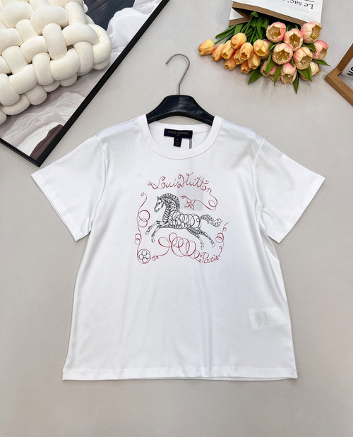 Louis Vuitton Hand-painted Horse Print Luxury Short-sleeve T-shirt