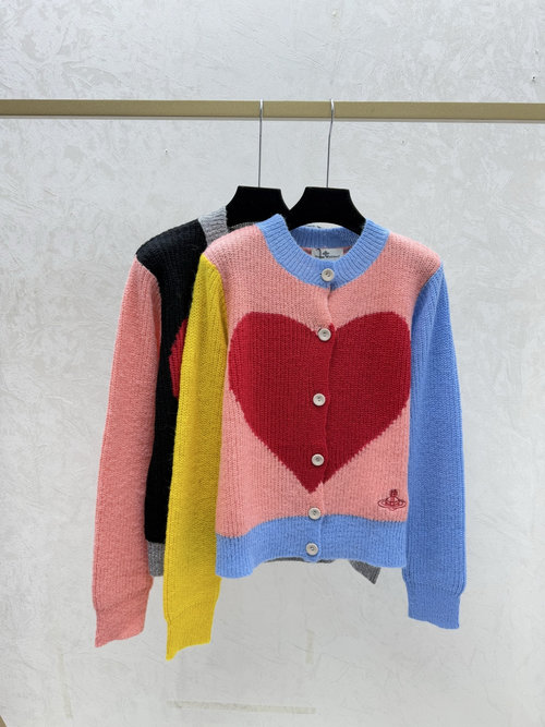 Louis Vuitton Autumn Knitted Long-Sleeved Cardigan with Pink and Black Contrast Hearts