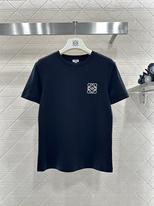 Loewe Customized All-Cotton Short-Sleeve T-Shirt with Beaded Totem Design