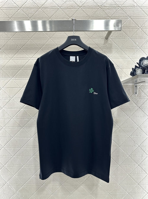 Dior Clover Embroidery T-Shirt, Classic and Fortunate