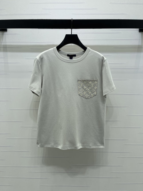 Louis Vuitton Classic Round Neck Cotton T-Shirt with Monogram-Embossed Pocket