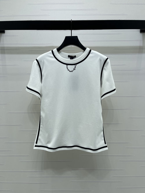 Louis Vuitton Premium Cotton Chain Crew Neck Short Sleeve T-Shirt with Contrast Trim