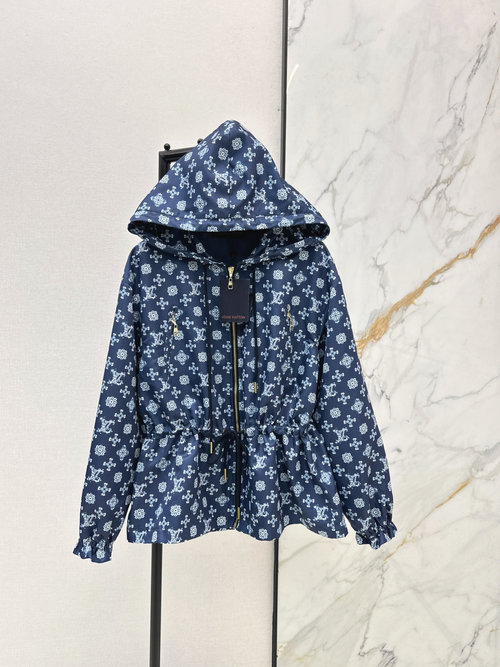 Louis Vuitton Trendy Hooded Drawstring Windbreaker with Four-Leaf Clover Logo