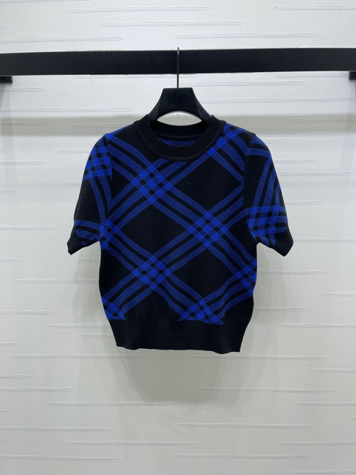 Burberry Trendy Plaid Pattern Knit Short Sleeve