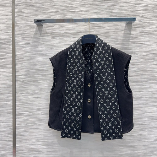 Louis Vuitton Stylish Woolen Vest with Good Texture, Showing Elegance
