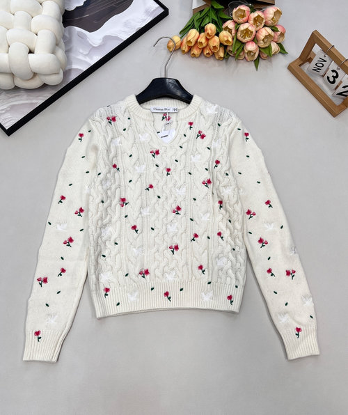 Dior Off-white Knit Sweater with Rose Embroidery for Elegance