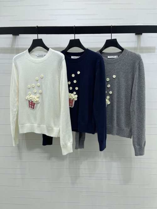 Dior Early Spring Knitted Sweater with 3D Flowers