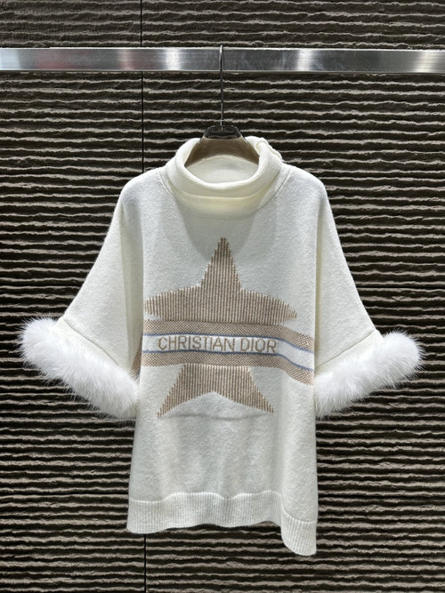 Dior New Loose Knit Sweater with Star Logo