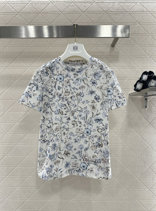 Dior Custom All-Cotton Floral T-Shirt for Elegant Laziness