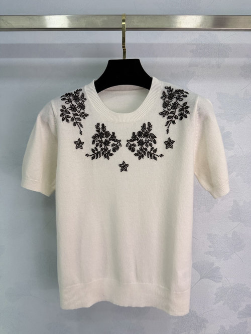 Dior Early Spring Round Neck Short Sleeve Top with Beaded Design