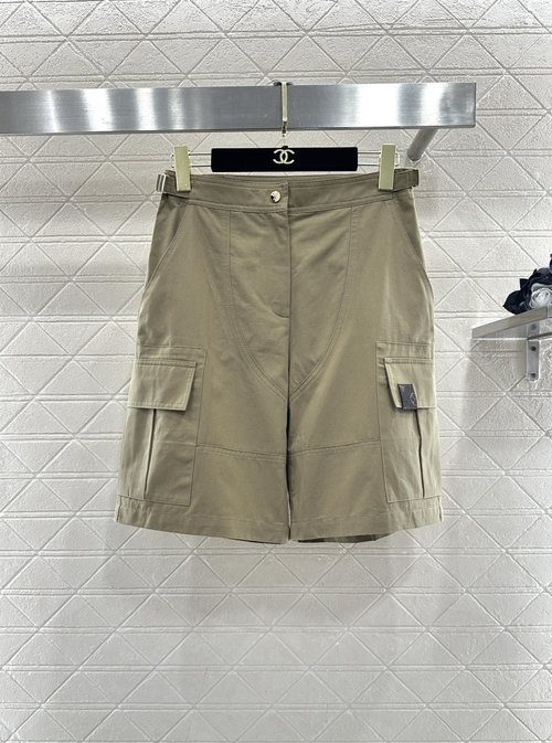 Louis Vuitton Khaki Short Padded Shoulder Jacket and Mid-Length Trousers Set