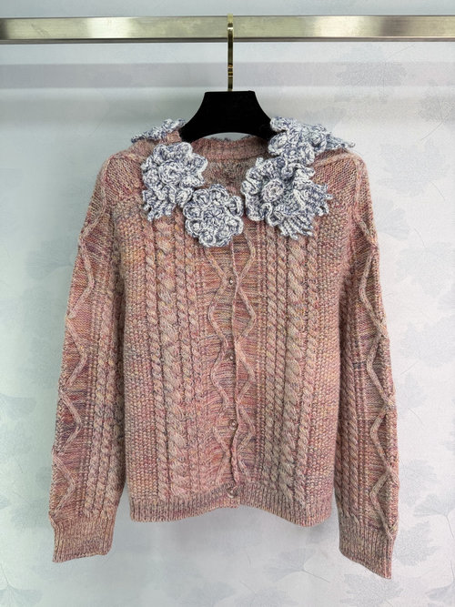 Dior Elegant Floral Knit Cardigan with Textured Pattern