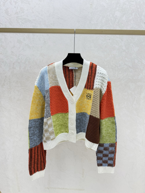 Loewe White Color-Blocked Knitted Long Sleeve V-Neck Cardigan