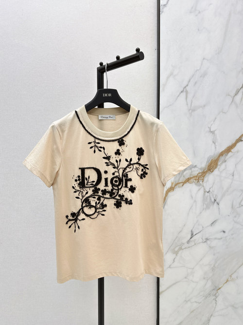 Dior Stylish T-Shirt with 3D Embroidery and Letters