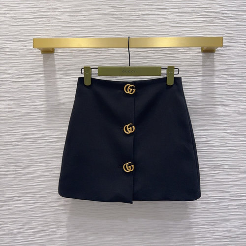 Gucci Chic Suit Featuring Jacquard Lining, Elevated Neckline Design