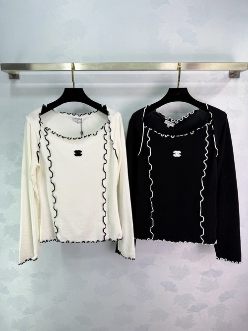 Chanel One-shoulder Wave Edge Knit Top with Double C Logo