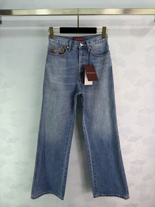 Gucci High-Waisted Straight Jeans with Horsebit Decoration