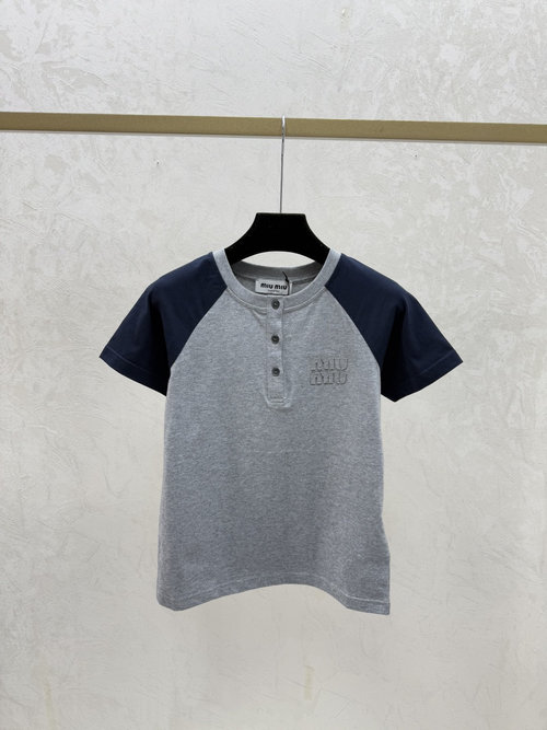 Miu Miu Gray Color Block Simple Round Neck Short Sleeve
