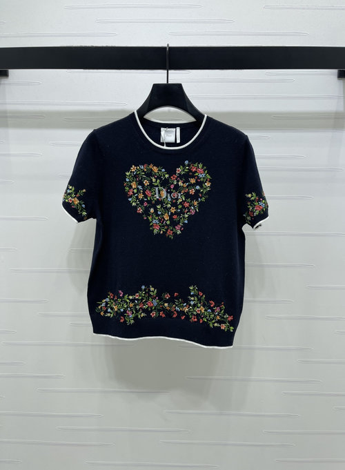 Dior Soft Knit Short-Sleeve Top with Flower Embroidered