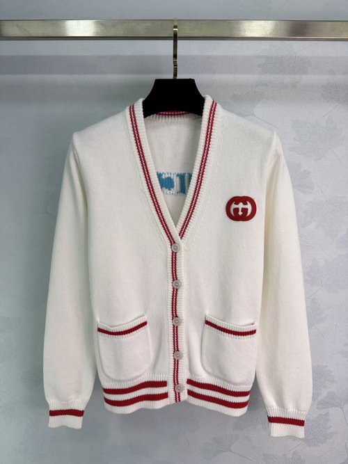 Gucci White Horse-Patterned V-neck Knit Cardigan with Retro Details