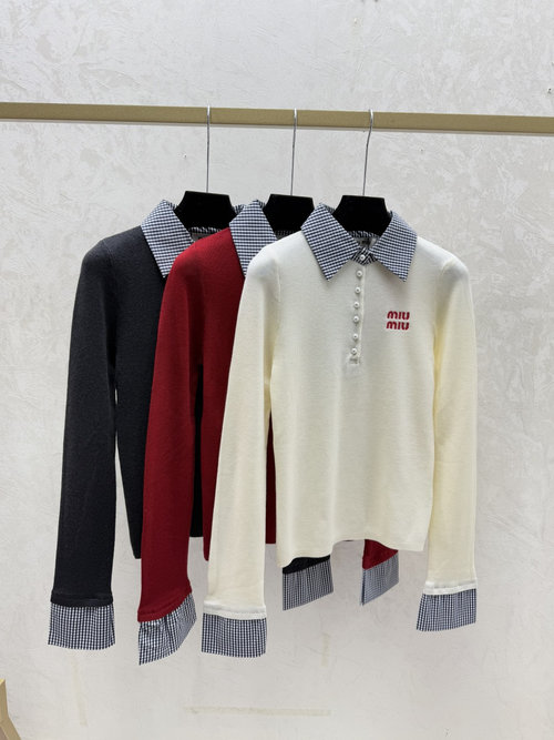 Miu Miu Solid and Contrast-Color Knit Long-Sleeved Top