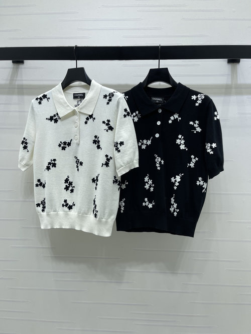 Chanel Elegant Floral Collared Knit Short Sleeve