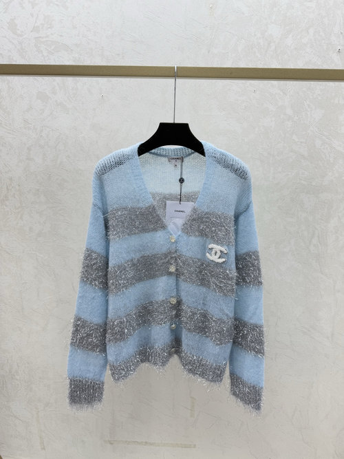 Chanel Blue Knitted Long-Sleeved Cardigan with Color-Blocked Striped Jacquard and V-Neck