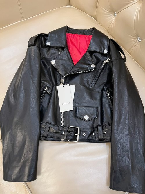 Gucci Vintage-Inspired Cowhide Biker Jacket with Thin Cotton Lining and Unique Texture