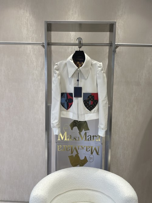 Louis Vuitton Top-quality Imported Sheepskin Jacket with Vintage Lining