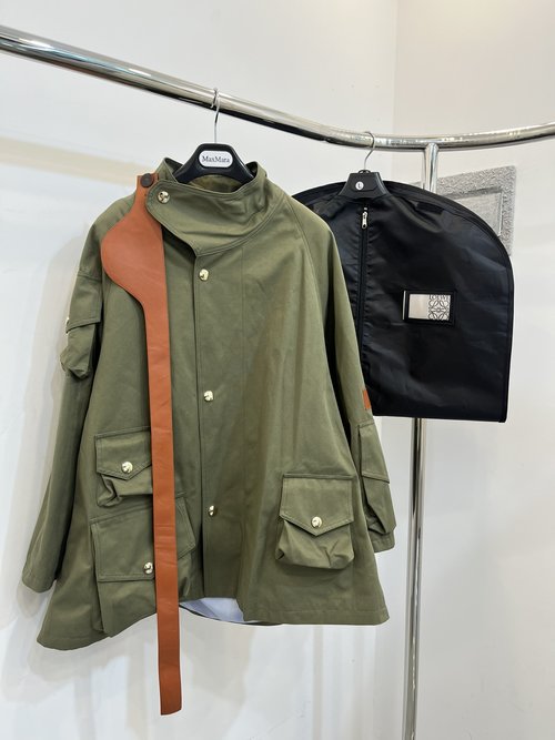 Loewe Stand-up Collar Trench Coat with Imported Sheepskin and Multiple Pockets