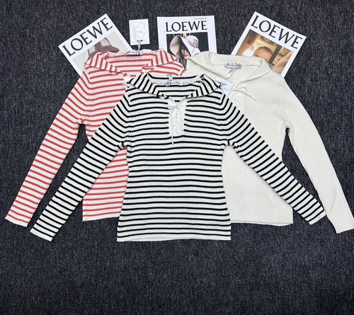 Dior Navy Collar Long-Sleeve Knit, Elegant and Versatile