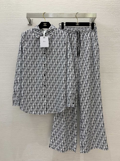 Dior Stylish Two-Piece Set with Letter Print