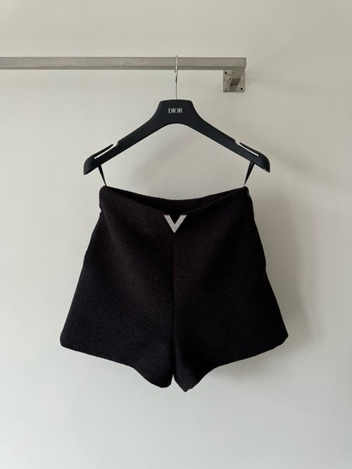 Valentino New Series High-waisted Wide-leg Suit Shorts