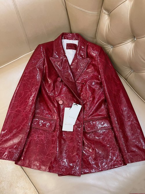Gucci Exclusive Double-breasted Leather Blazer with Vintage Logo and 3D Tailoring
