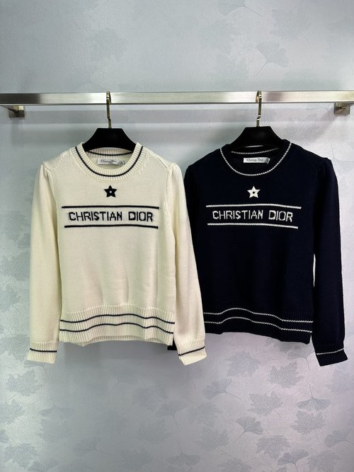 Dior Classic Star-Embroidered Wool Knit Long-Sleeve Sweater