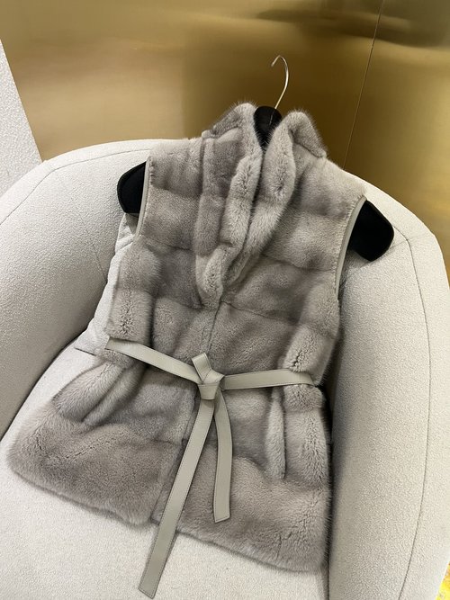 Loro Piana Imported Mink and Cashmere Vest with Sheepskin Trim, Comfortable and Stylish