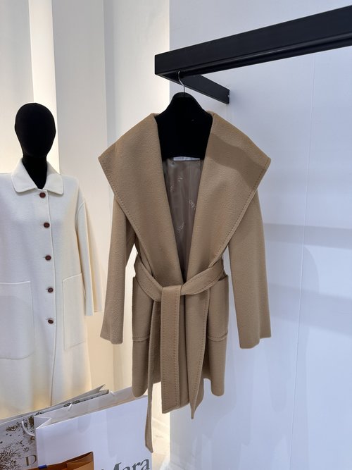 Max Mara Classic Camel Hair Cape-style Robe Coat with Dust Bag