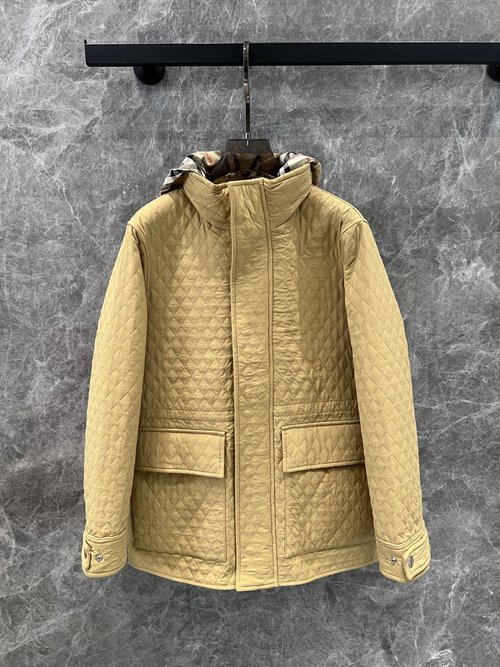 Burberry Drawstring Quilted Hooded Cotton Coat in H-Shape