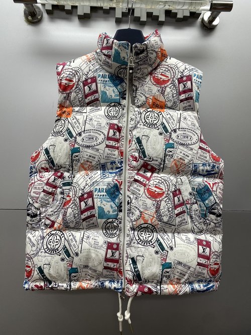 Louis Vuitton Double-Zippered Down Vest with Distinctive Patterns: Luxurious and Contemporary